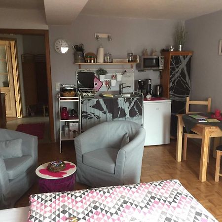 Appartement Im Alten Pfarrhaus Bad Zwesten Exteriör bild