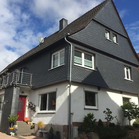 Appartement Im Alten Pfarrhaus Bad Zwesten Exteriör bild